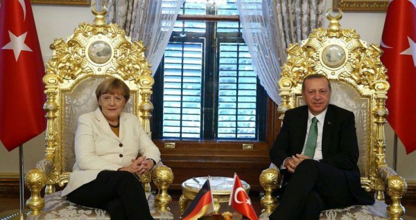 merkel_erdogan_facebook