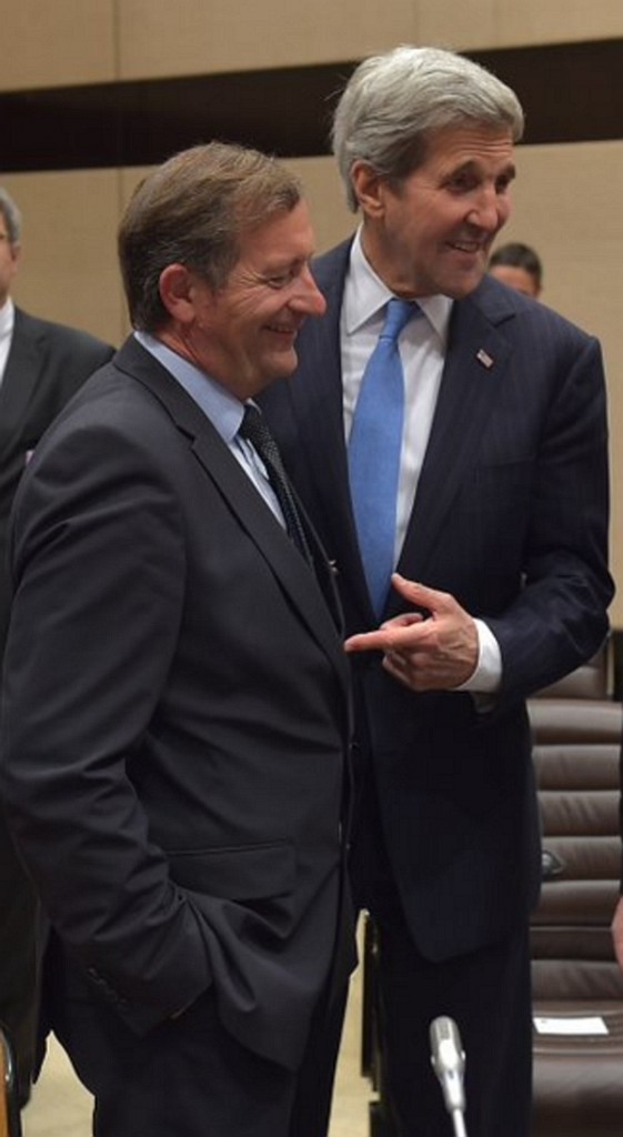 karl_erjavec_john_kerry