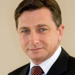 Ali želi stranka SDS zrušiti Pahorjevo vlado?