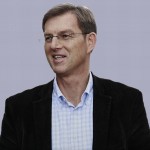 Miro Cerar je bil leta 1981 na robu smrti. Rešile so ga »zunanje silnice - energije, ki so ga usmerile stran od gotove smrti«.