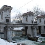 SEZONA SAMOMOROV SE JE ZAČELA: Reka Ljubljanica v Ljubljani se polni s trupli samomorilcev