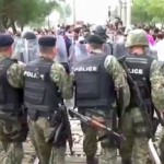 ZASKRBLJUJOČE: Begunci so na makedonske policiste vpili Allahu Akbar (Bog je velik).