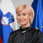 Izjava ministrice Ljiljane Kozlovič, da bi ženske morale paziti, kako se oblačijo, je v veliki meri pravilna.